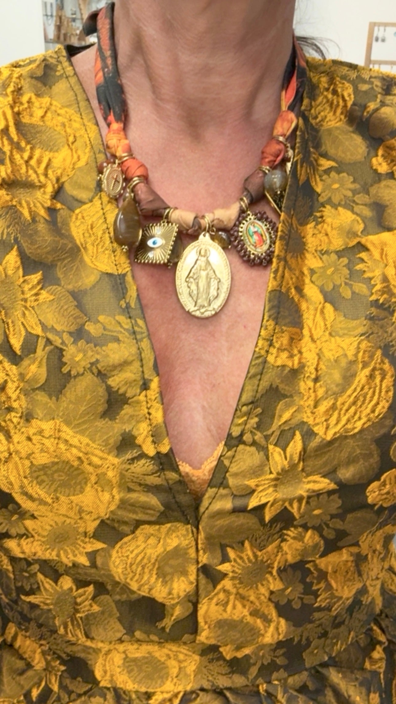 Collier Santa