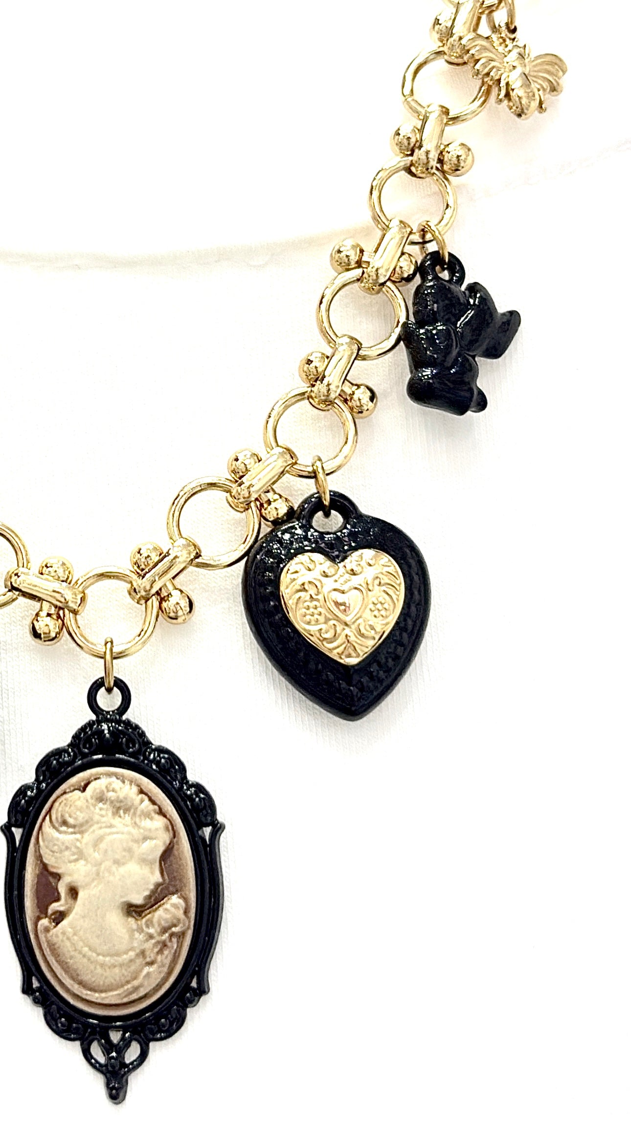 Collier Camée