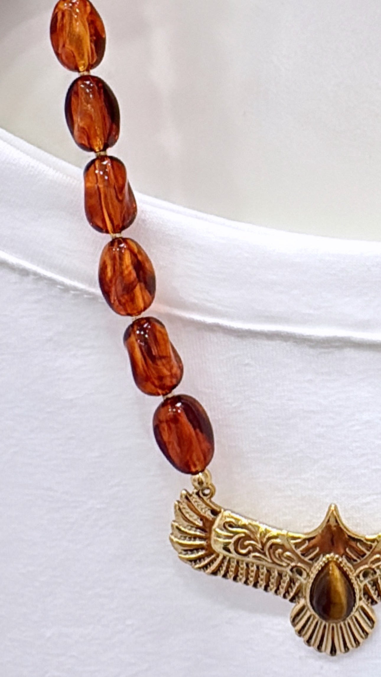 Collier Eagle MileMila Œil de Tigre