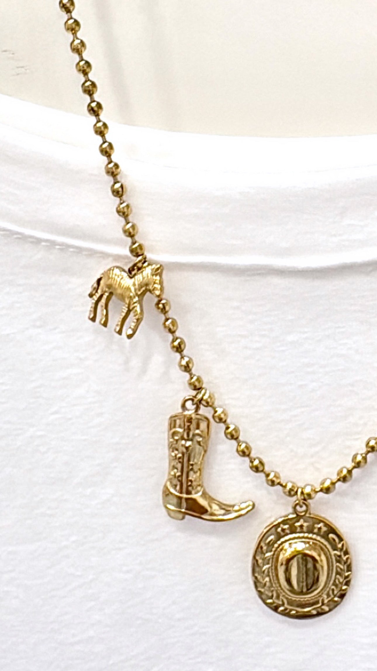Collier Cheyenne