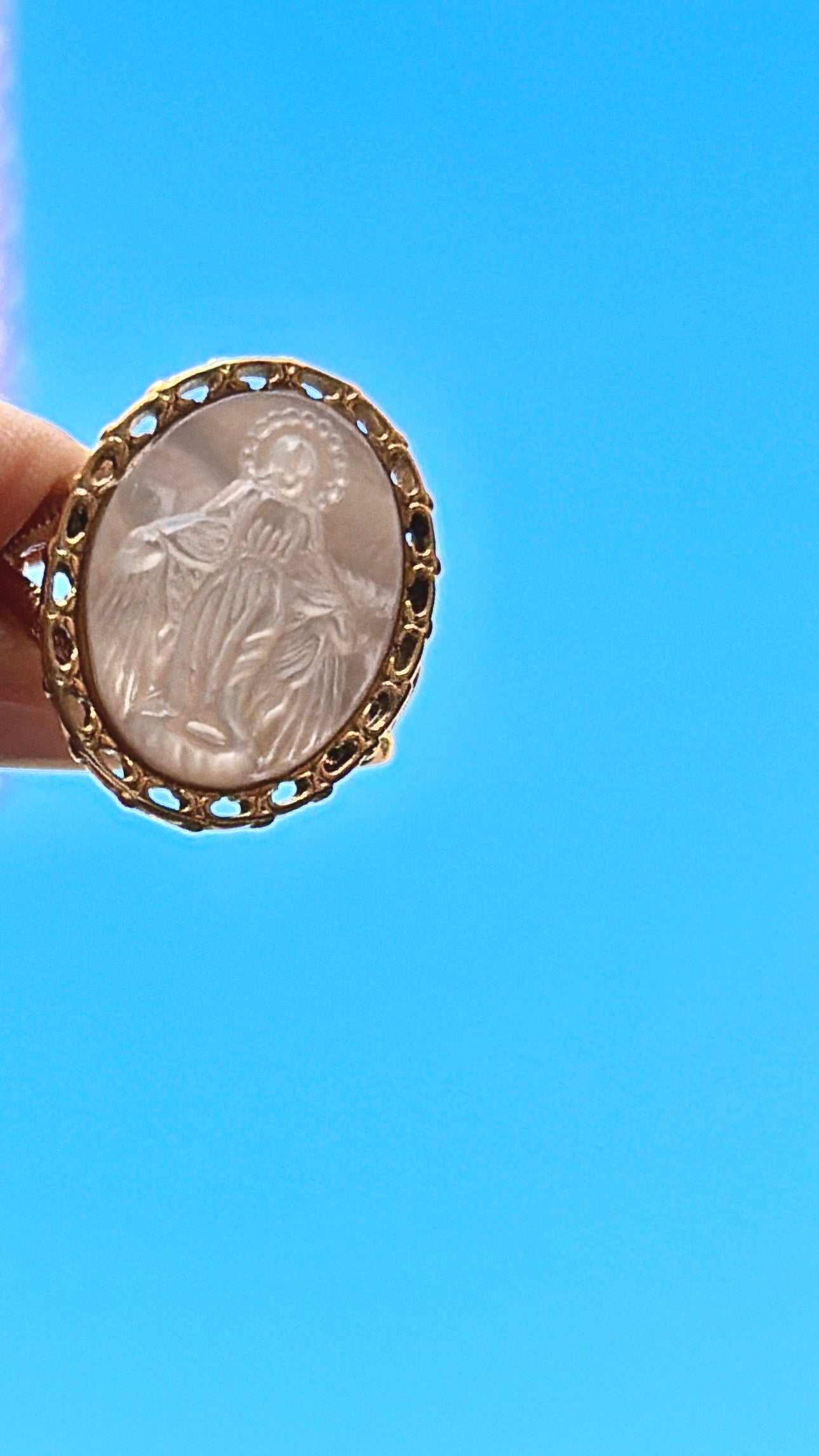 Bague Vierge