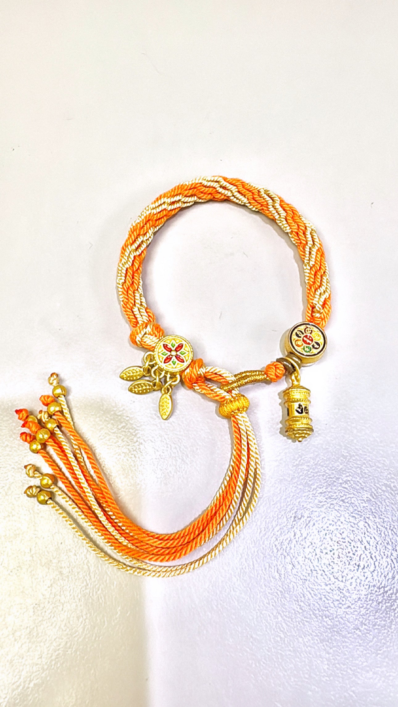 Saï Sin Orange et Or