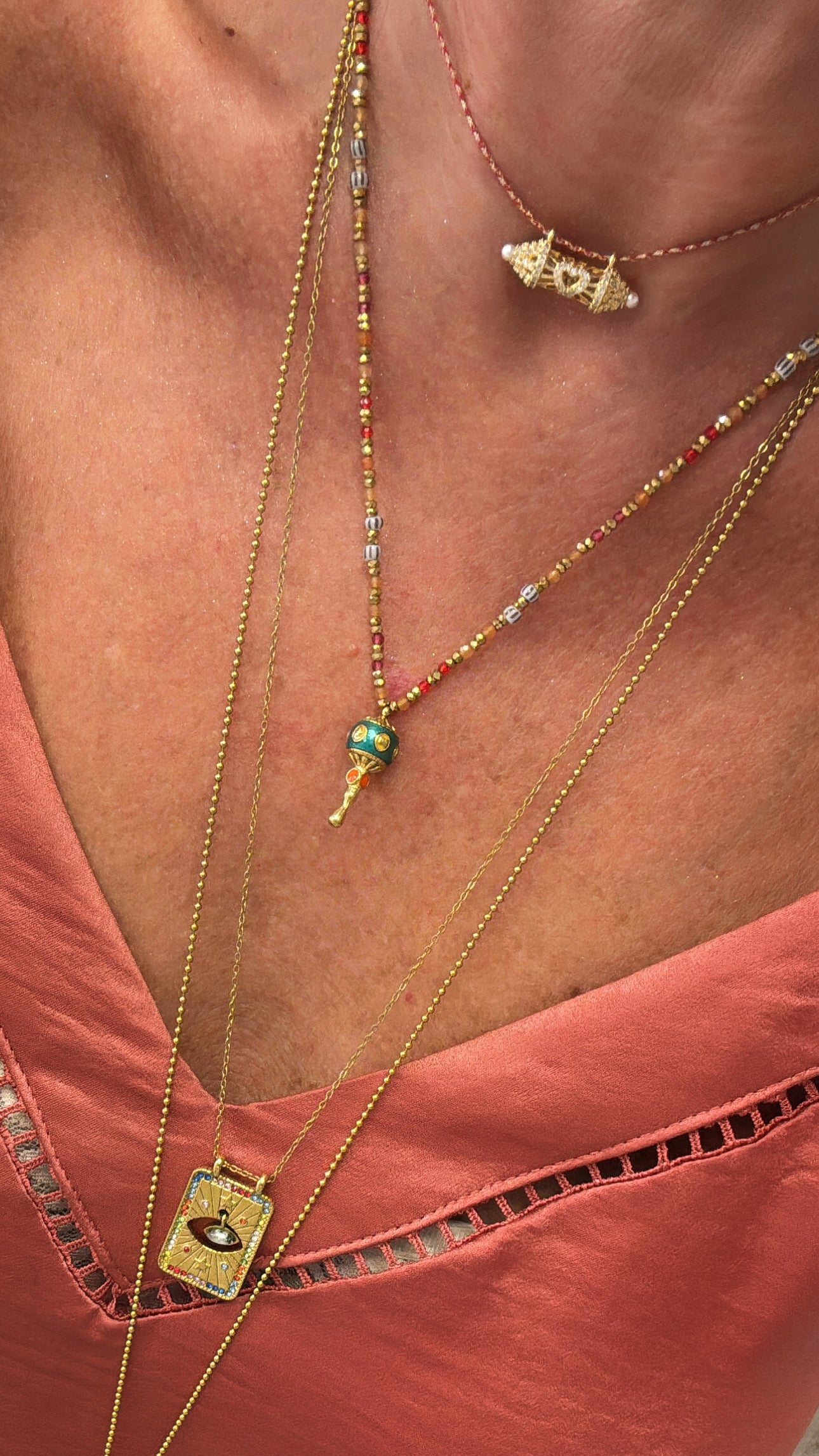 Collier Toupie Multi Pierres