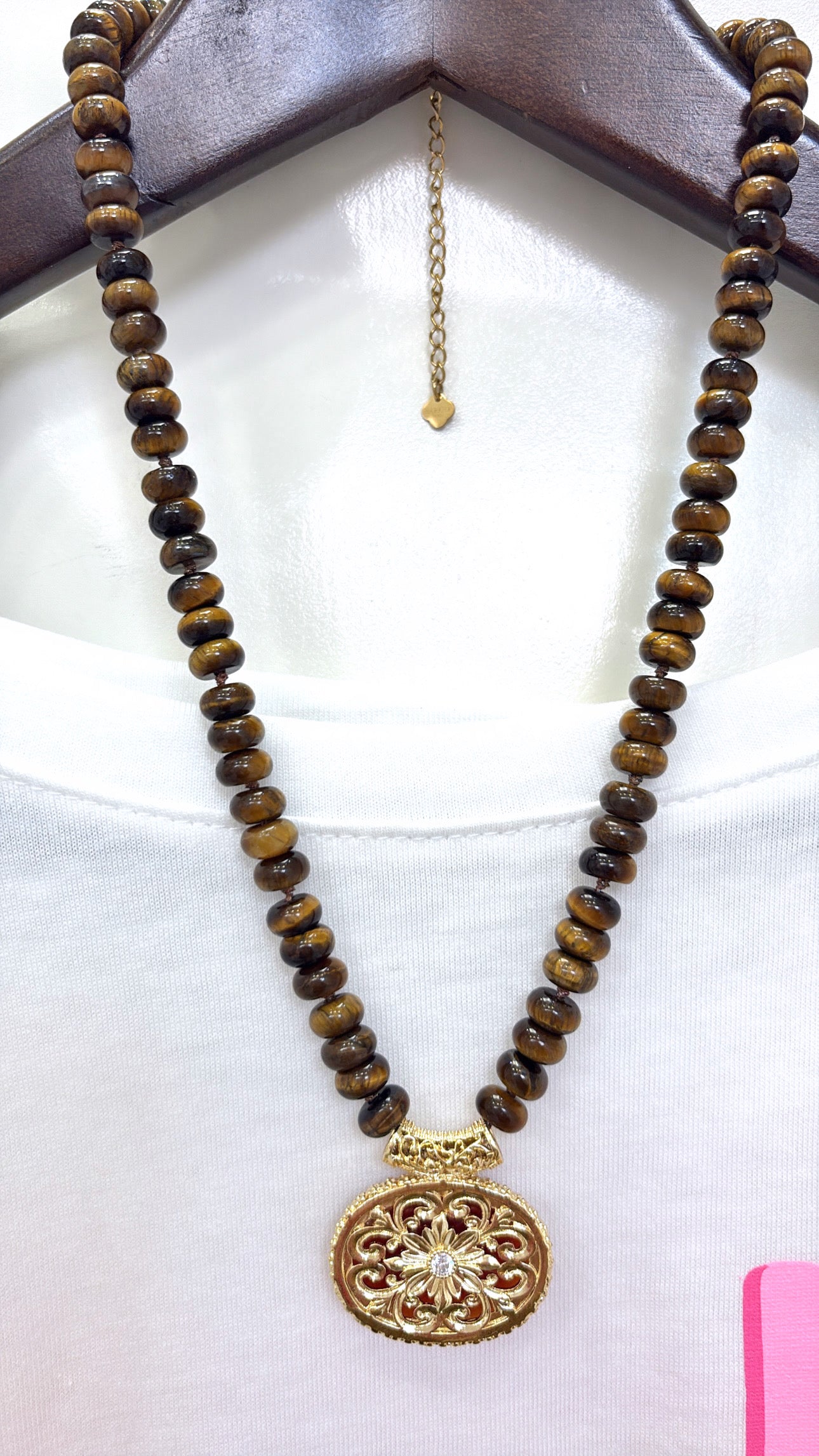 Collier Merveilleux Oeil de Tigre et Cornaline