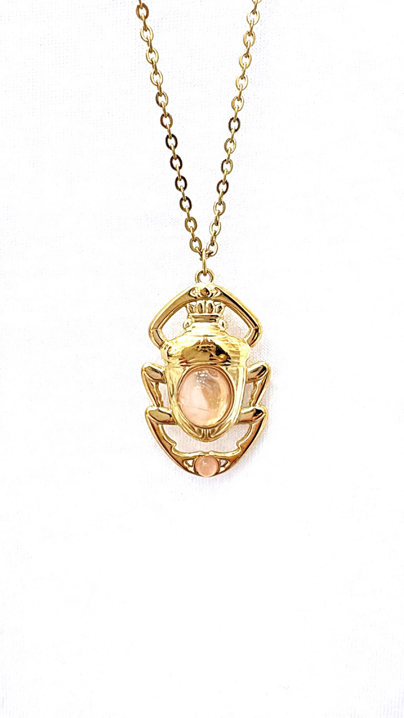 Sautoir Scarabée Égyptien Rose