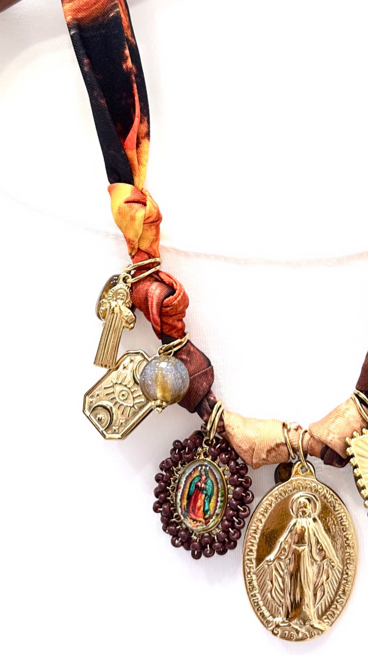 Collier Santa