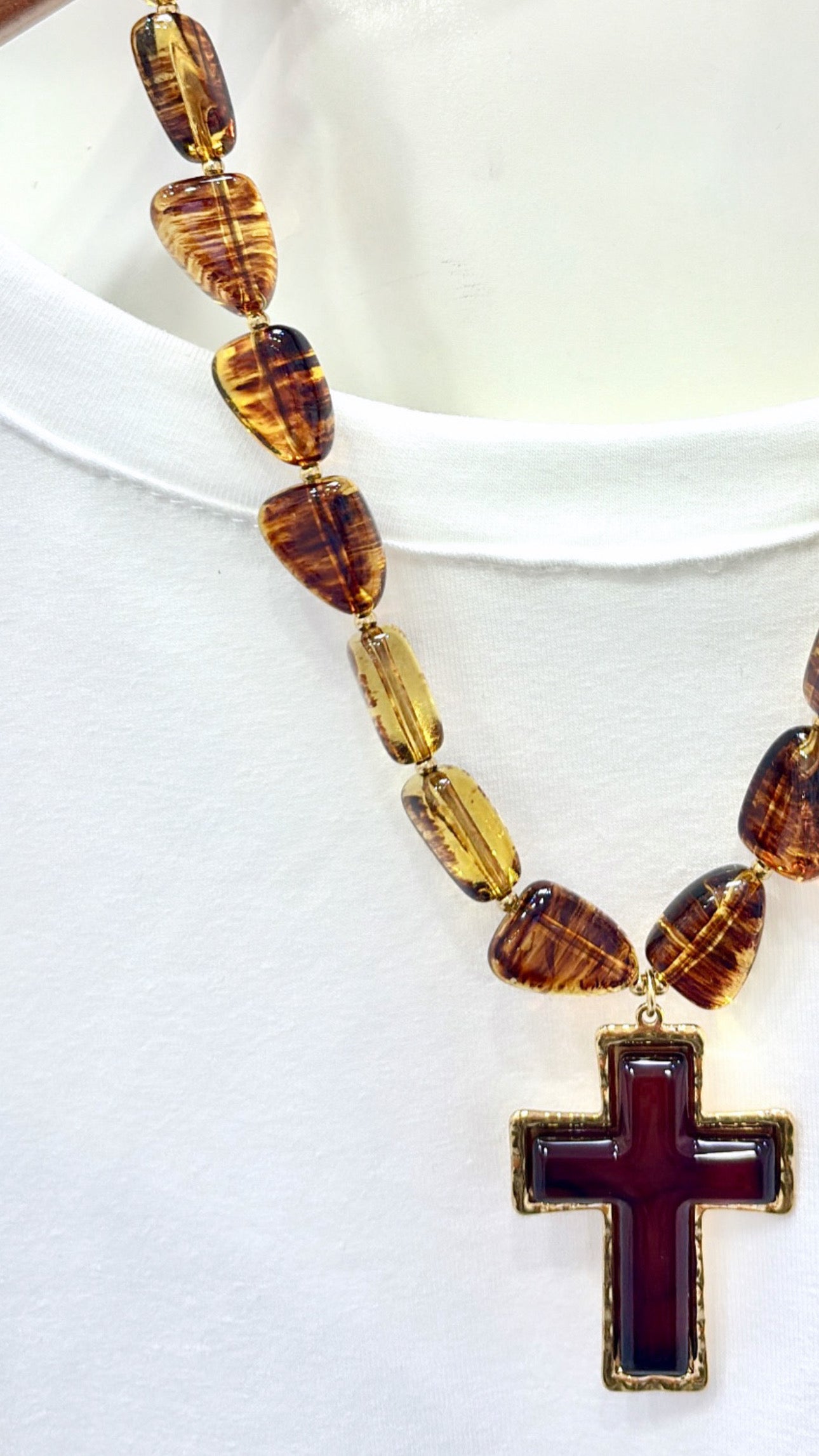 Collier Cruz