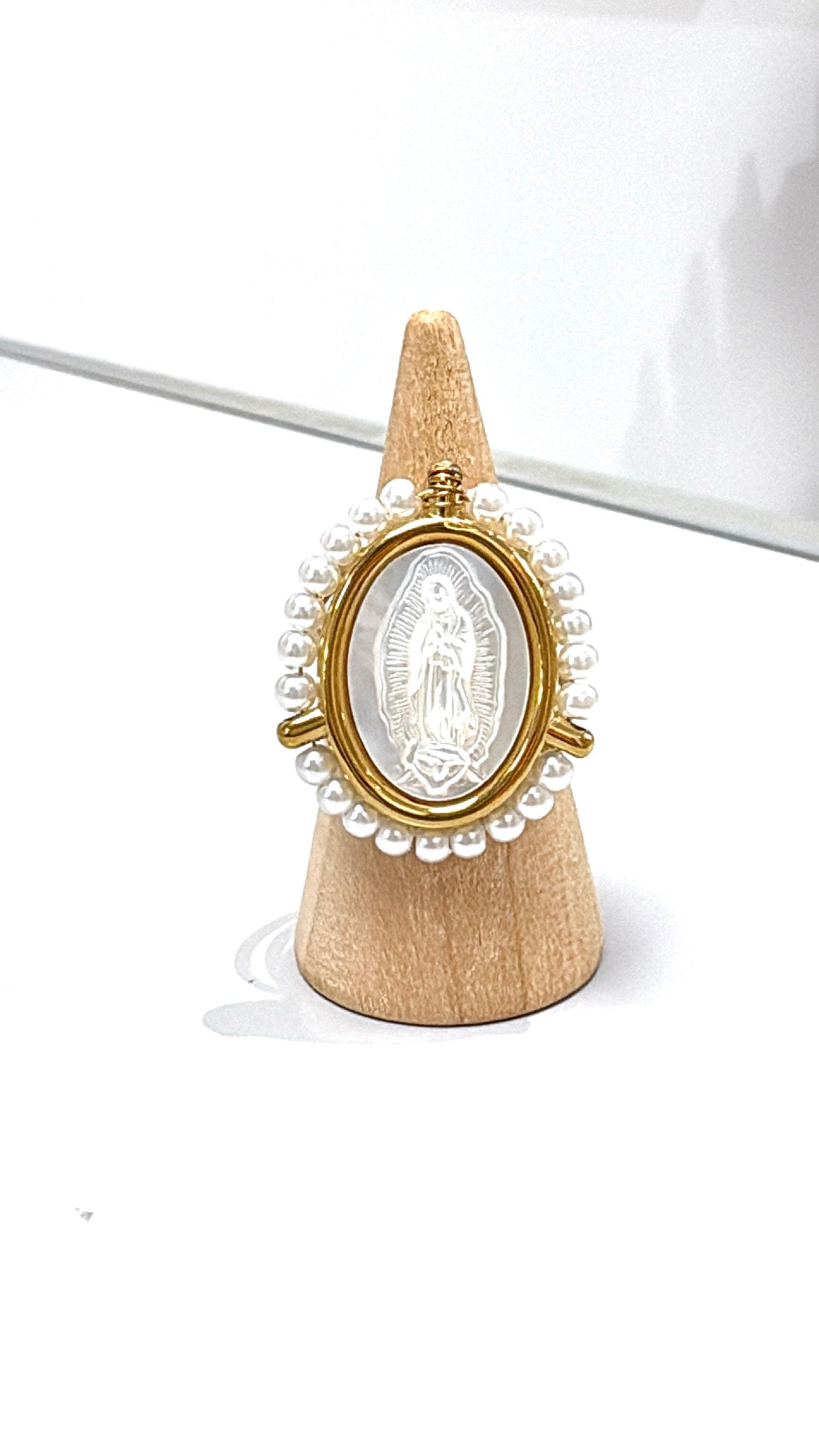 Bague Madone Nacre Gold
