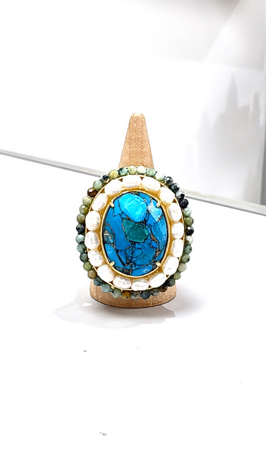 Bague l’Exceptionnelle Turquoise Mohave, Turquoise Africaine et Perles d’eau douce