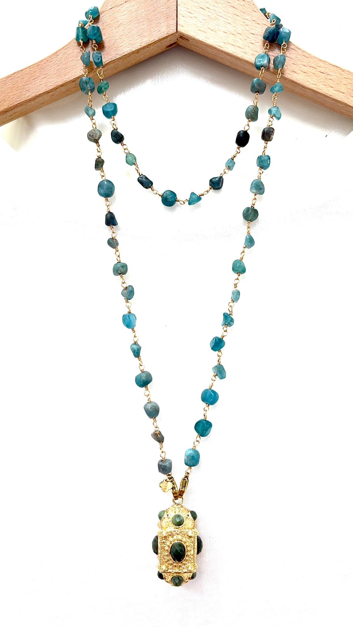 Sautoir Amulette Kalia Aventurine et Néphrite