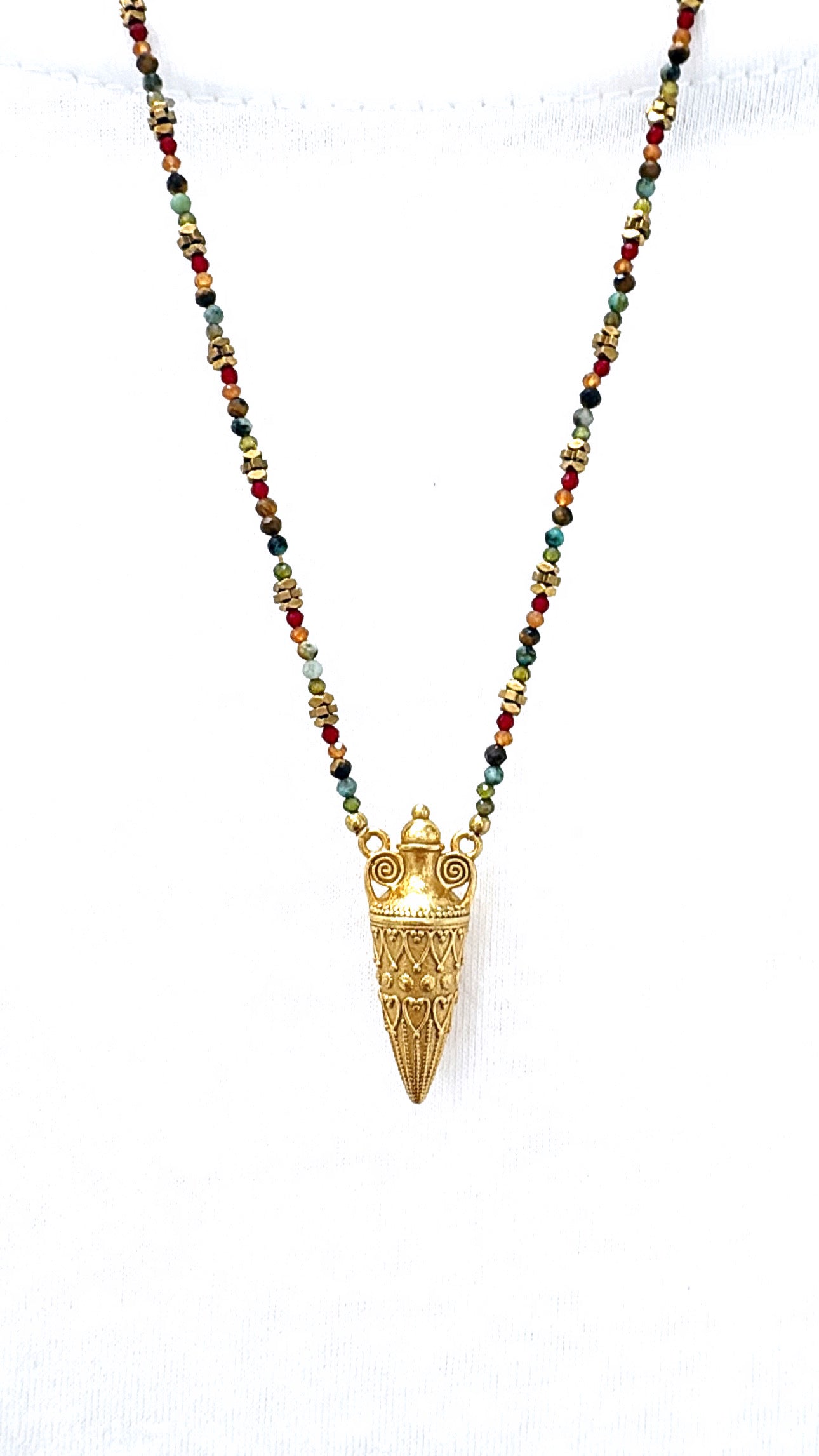 Collier Amphore Kalasha