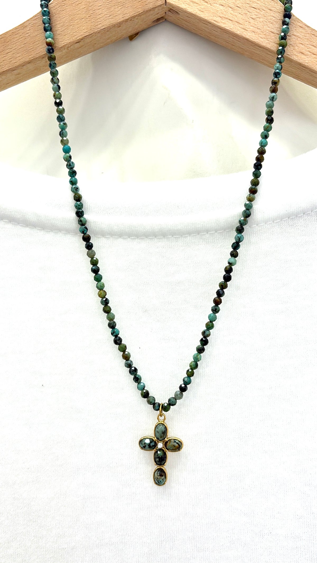 Collier Divinité Turquoise Africaine