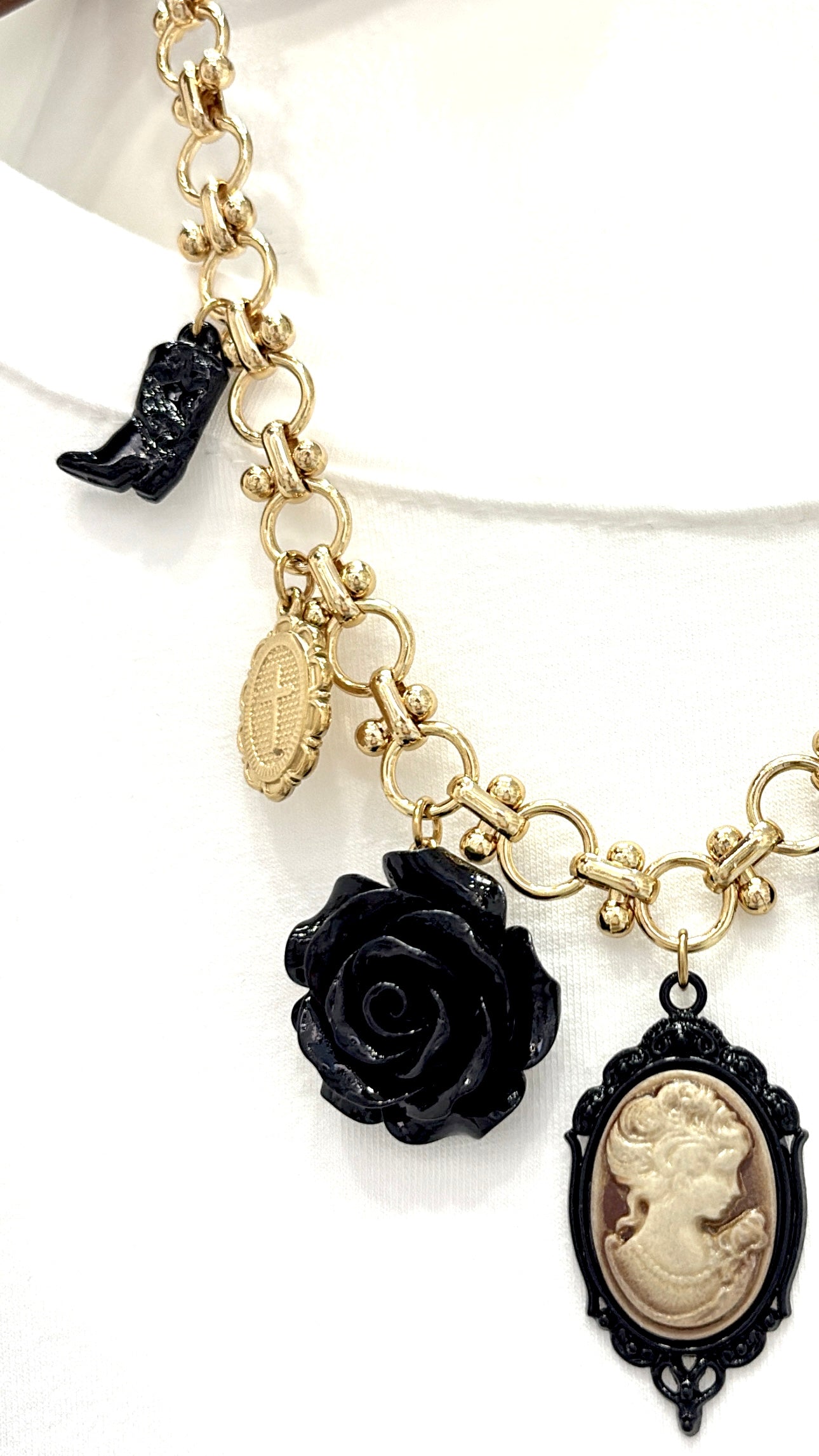 Collier Camée