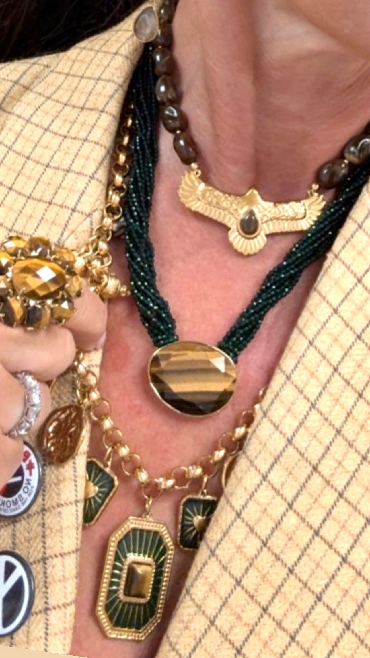 Collier Famous Oeil de Tigre et Cristal Vert