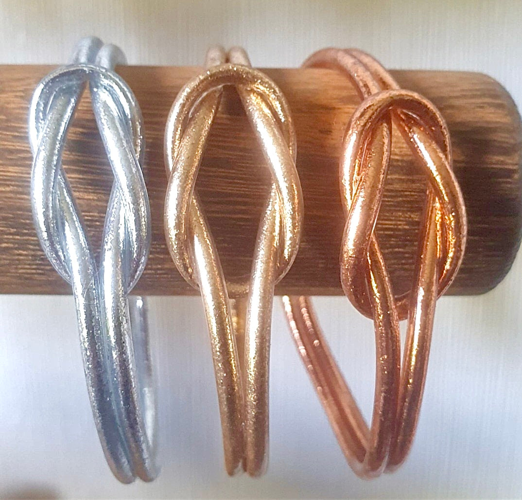 Panathyara Kumlaï Rose Gold บัญญาธารา