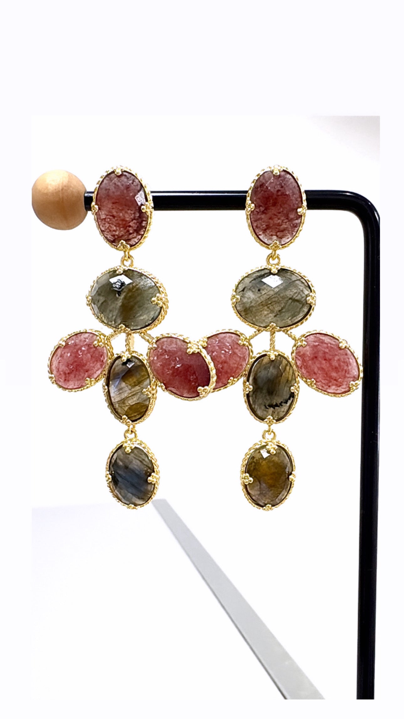 Boucles d’Oreilles Pétales Labradorite et Quartz Fraise