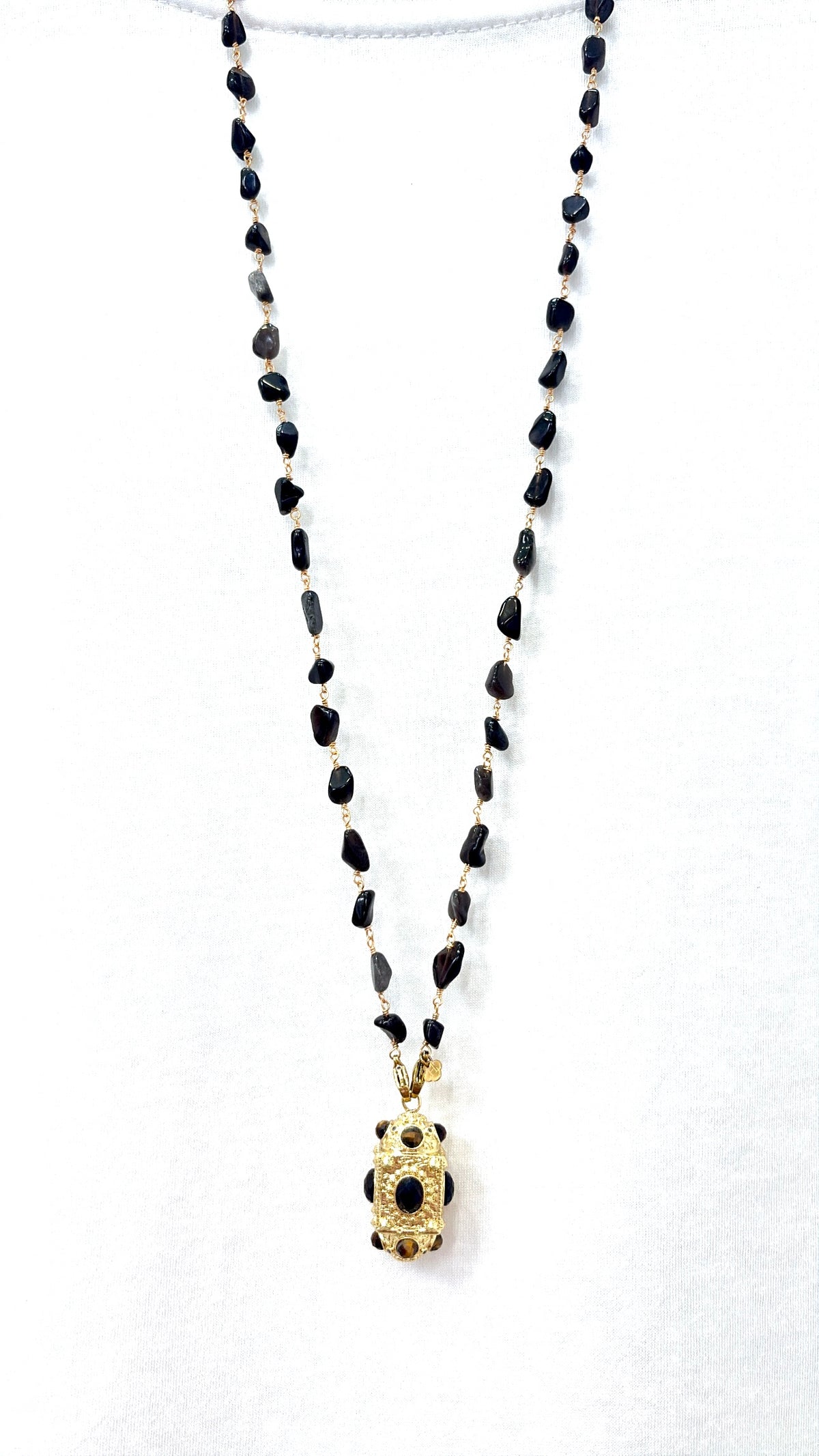 Sautoir Amulette Kalia Obsidienne Dorée , Onyx et Œil de Tigre