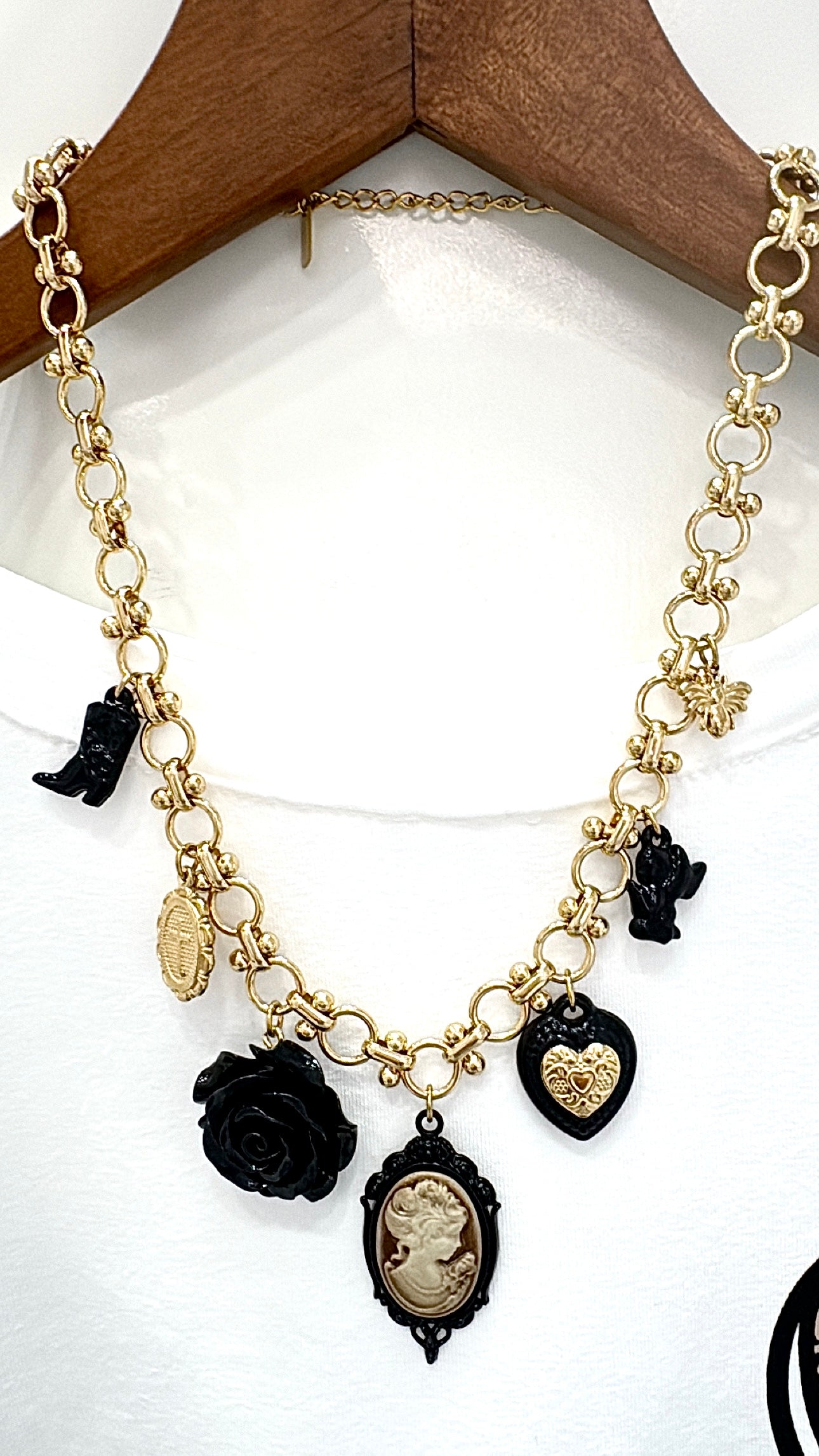 Collier Camée