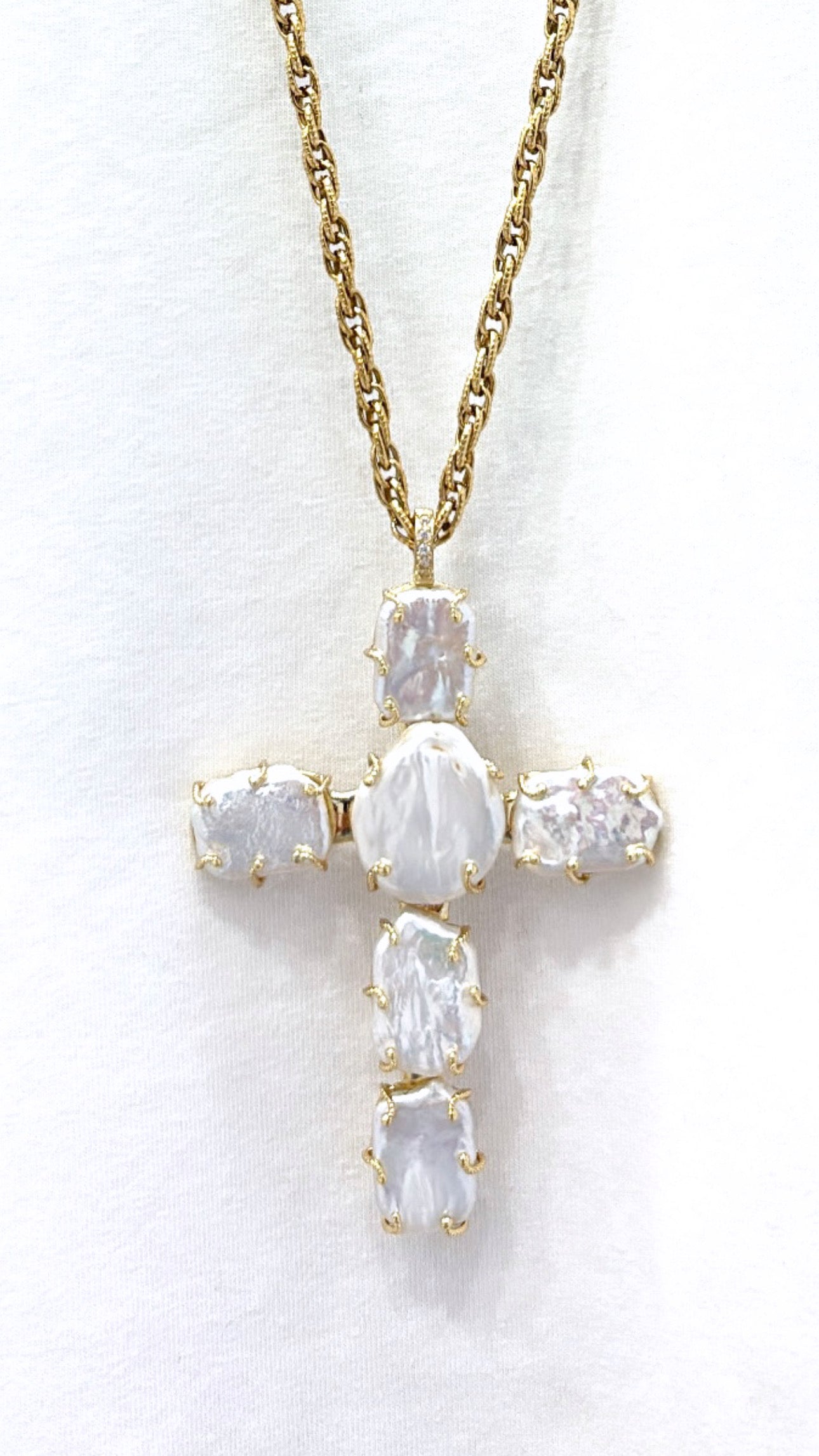 Sautoir Cruz Perles d’eau douce