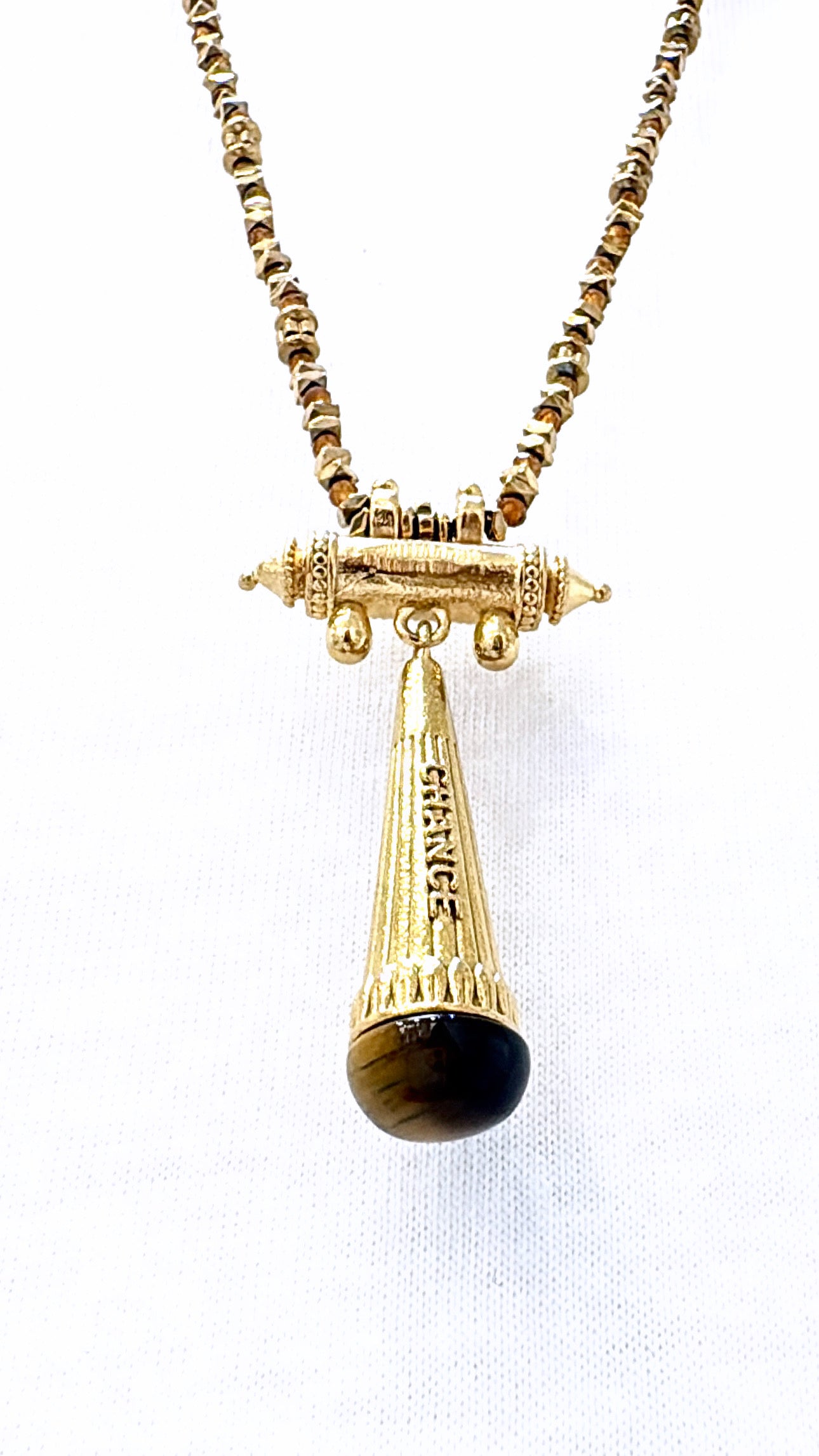 Collier Amulette Pendule Chance Œil de Tigre