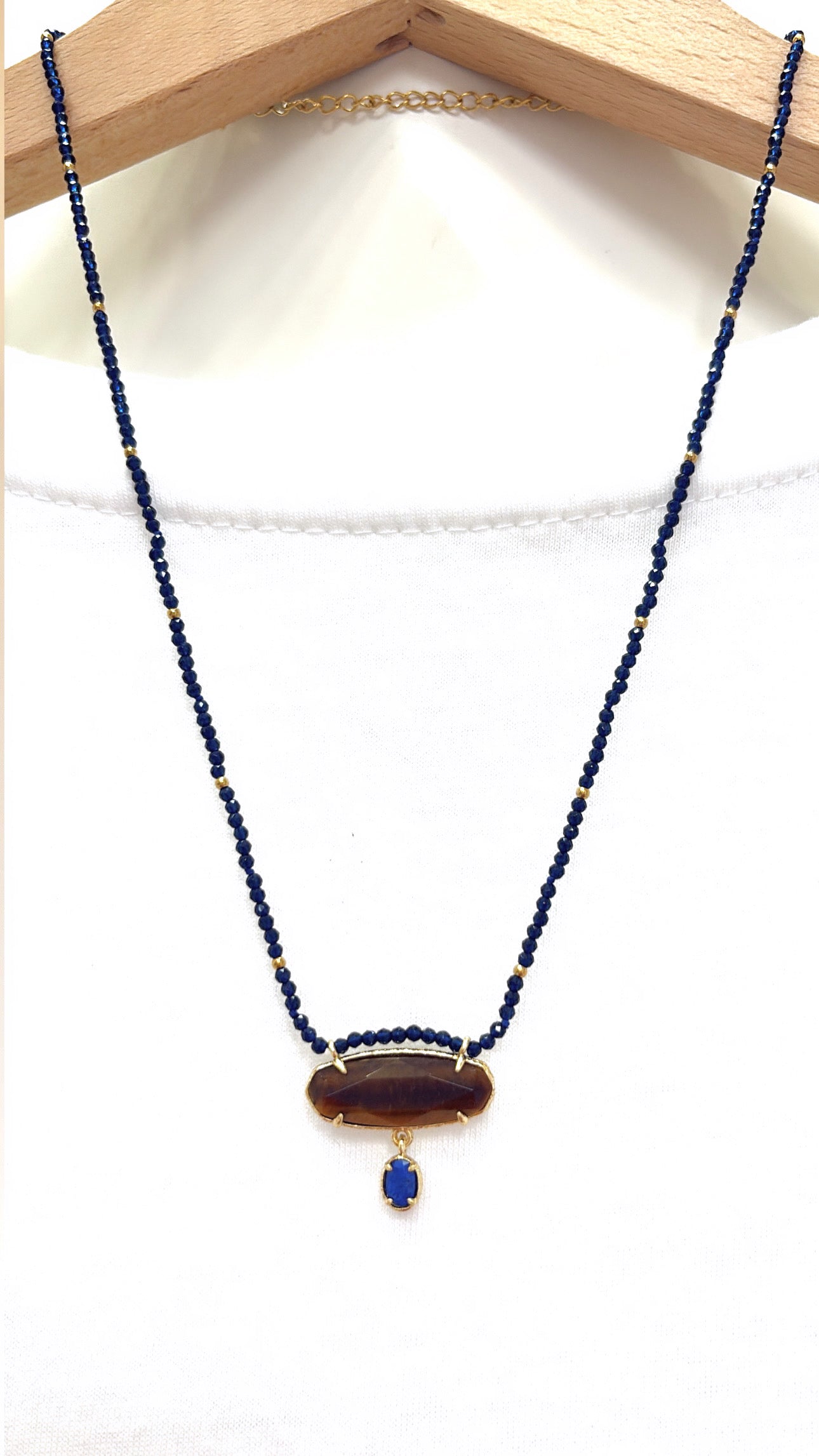 Collier Maïa Quartz Bleu, Œil de Tigre et Lapis Lazulli