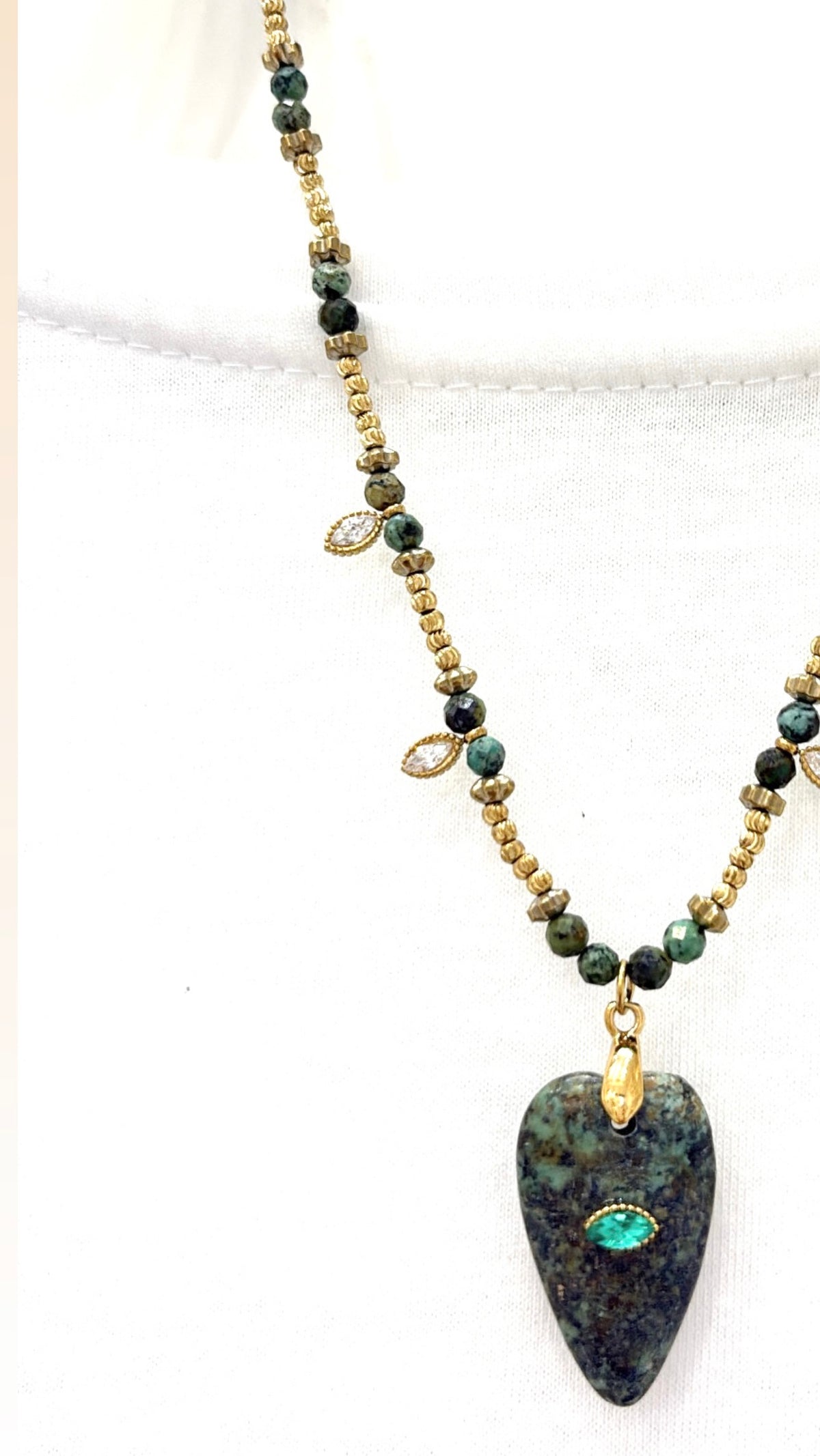 Collier Précieux Talisman Turquoise Africaine