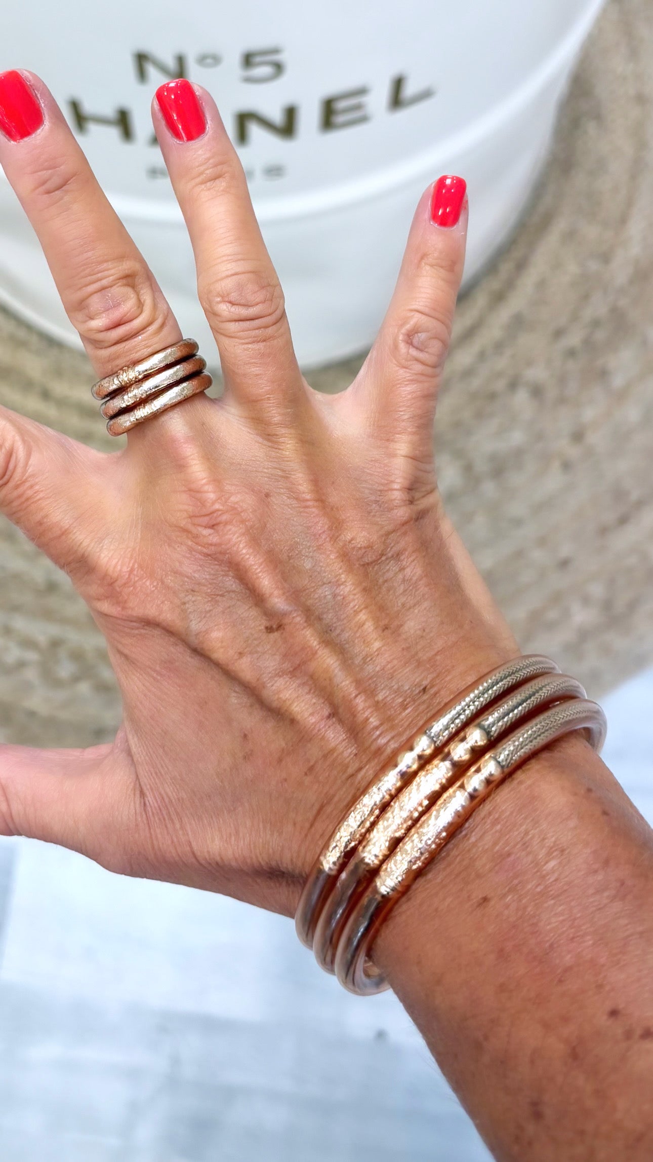 Kru Tao Long Rose Gold