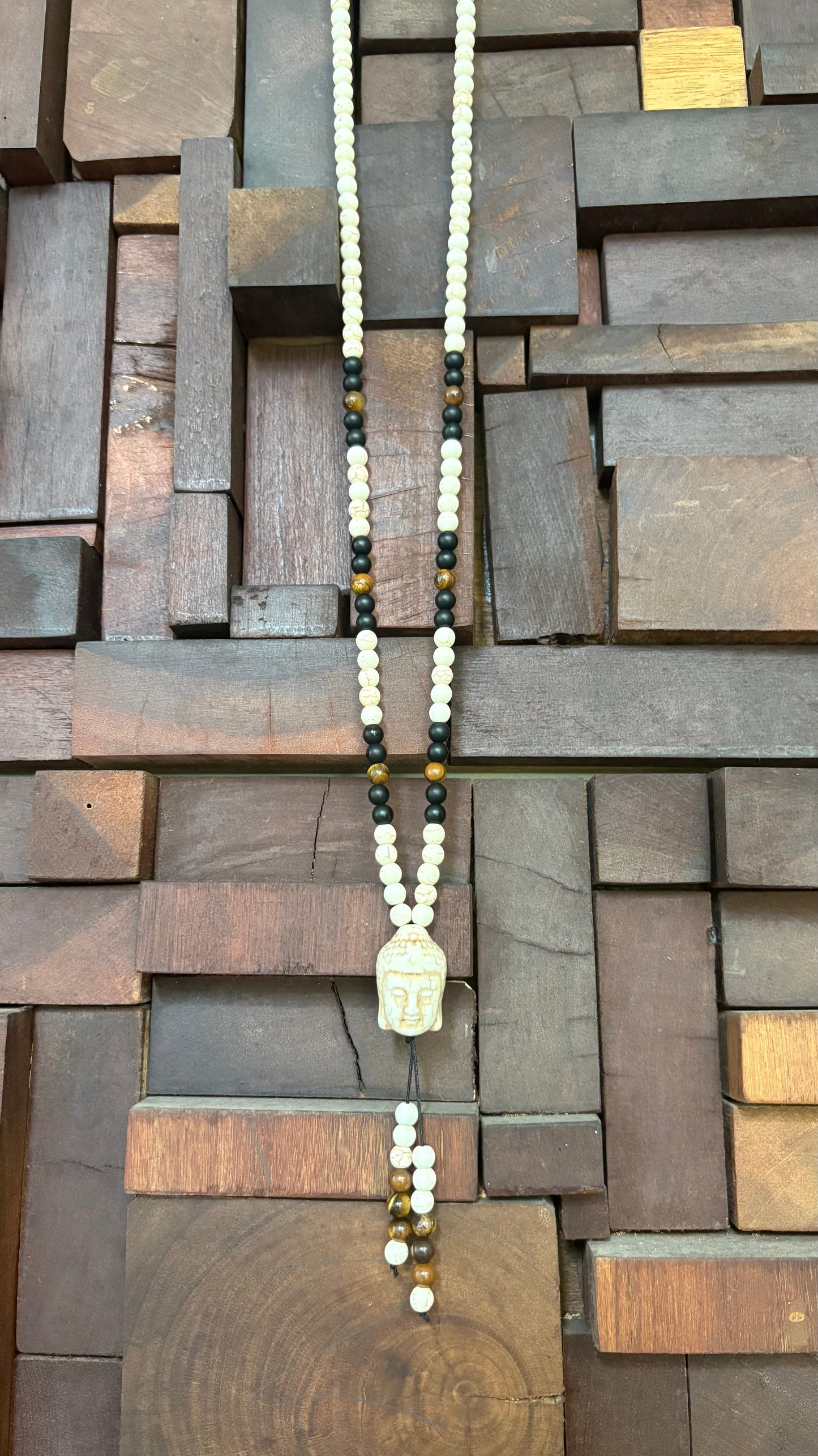 Collier Mala Santi (ăvâ)