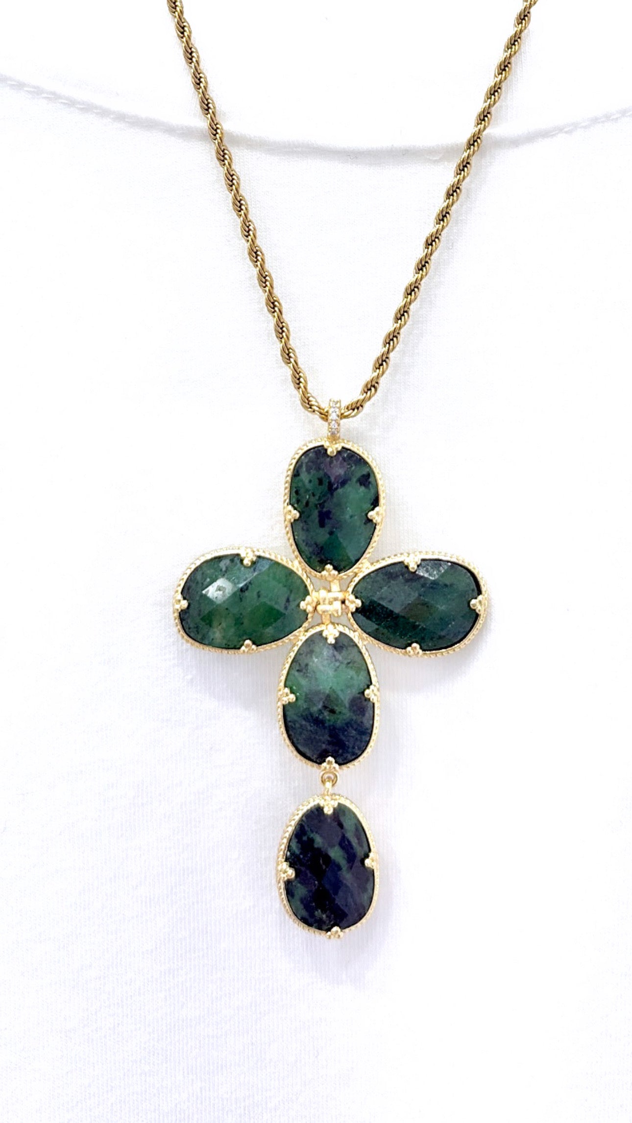 Sautoir Cruz Rubis Zoisite