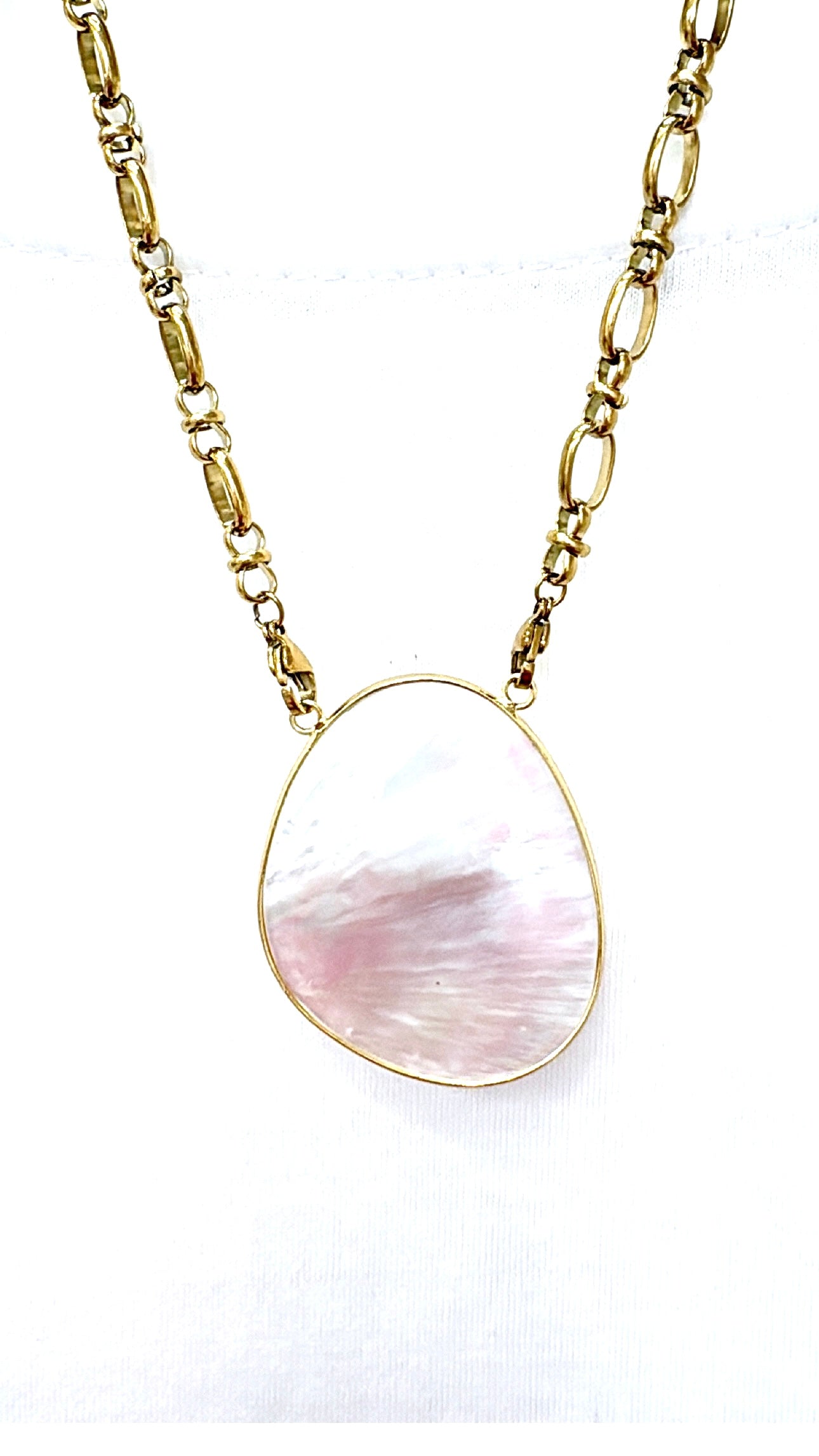 Collier Galet Nacre