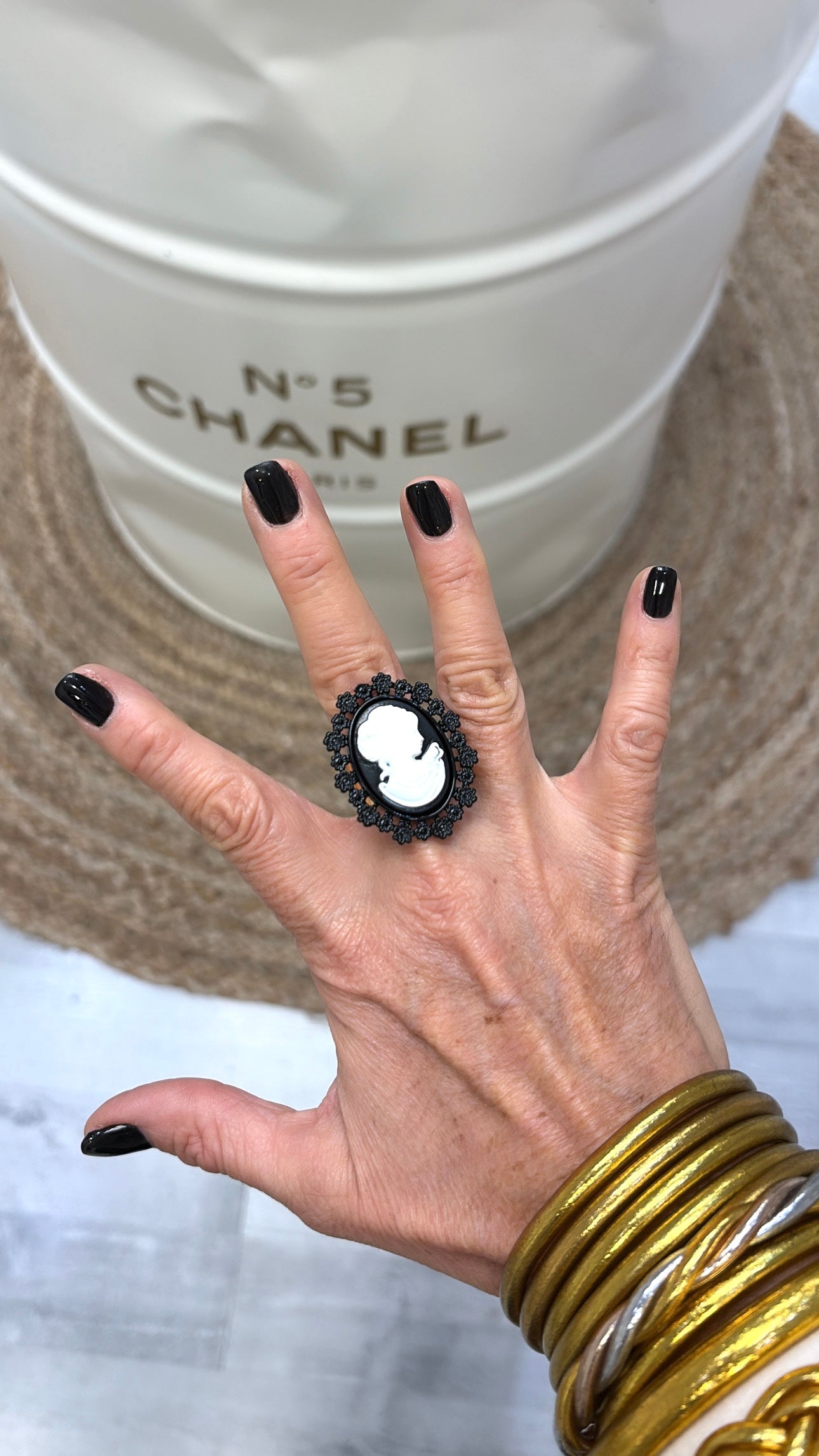 Bague Camée Noir et Blanc