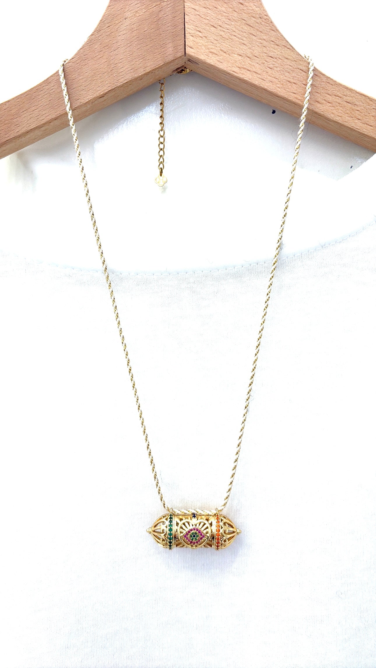 Collier Amulette Protection Blanc 60cm