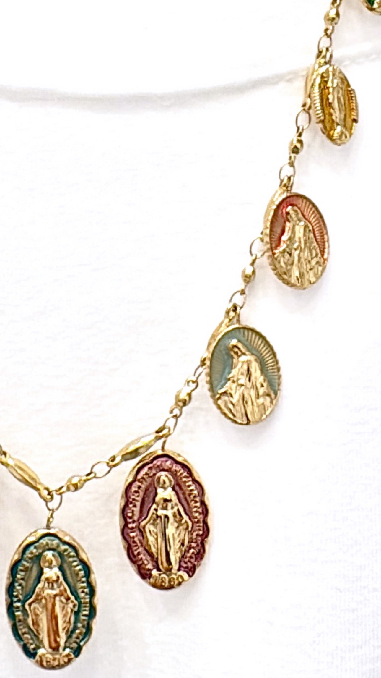 Collier Multi Madones