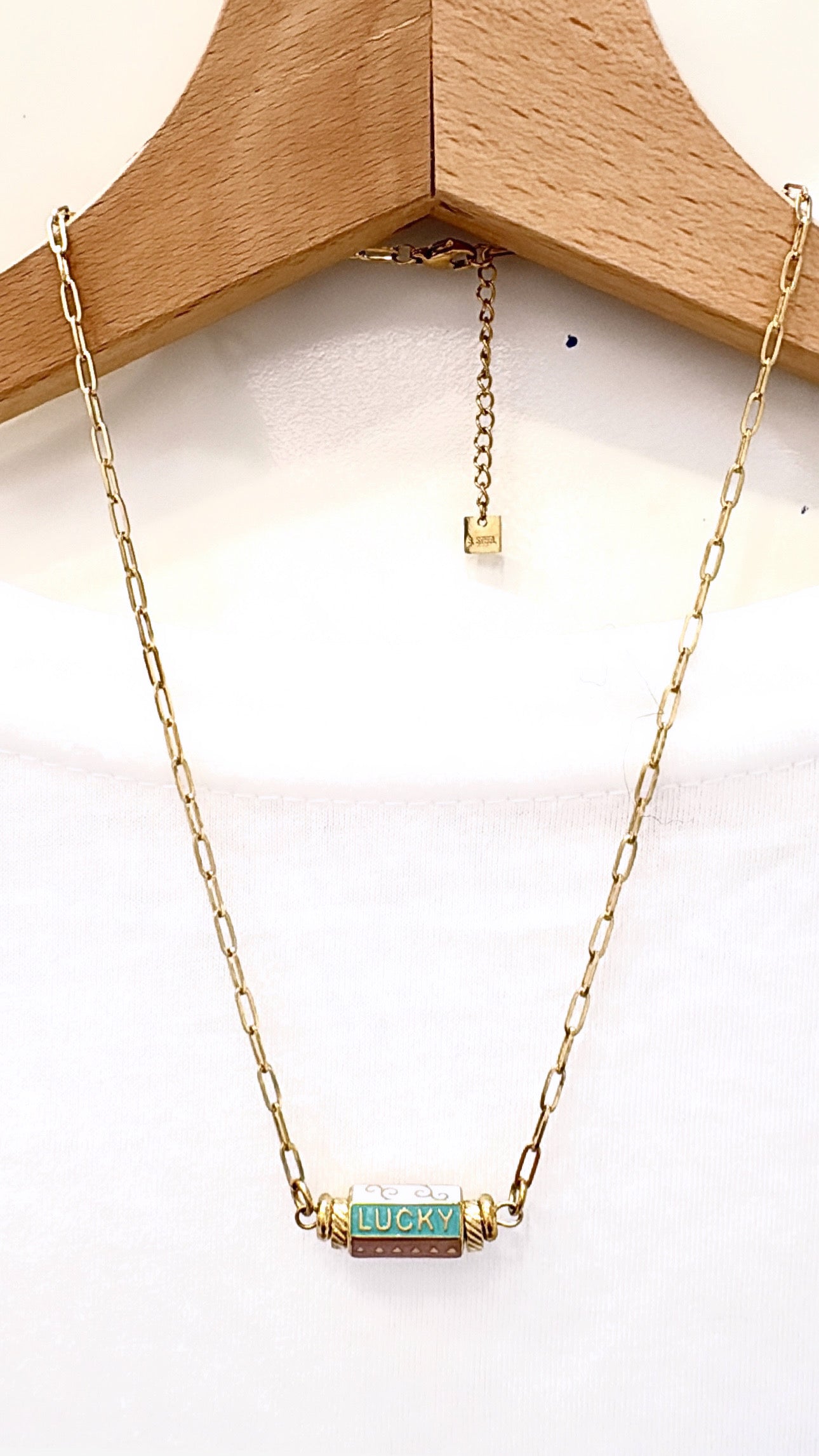 Collier Amulette Lucky
