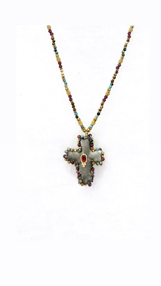 Collier Amulette Pillow Croix