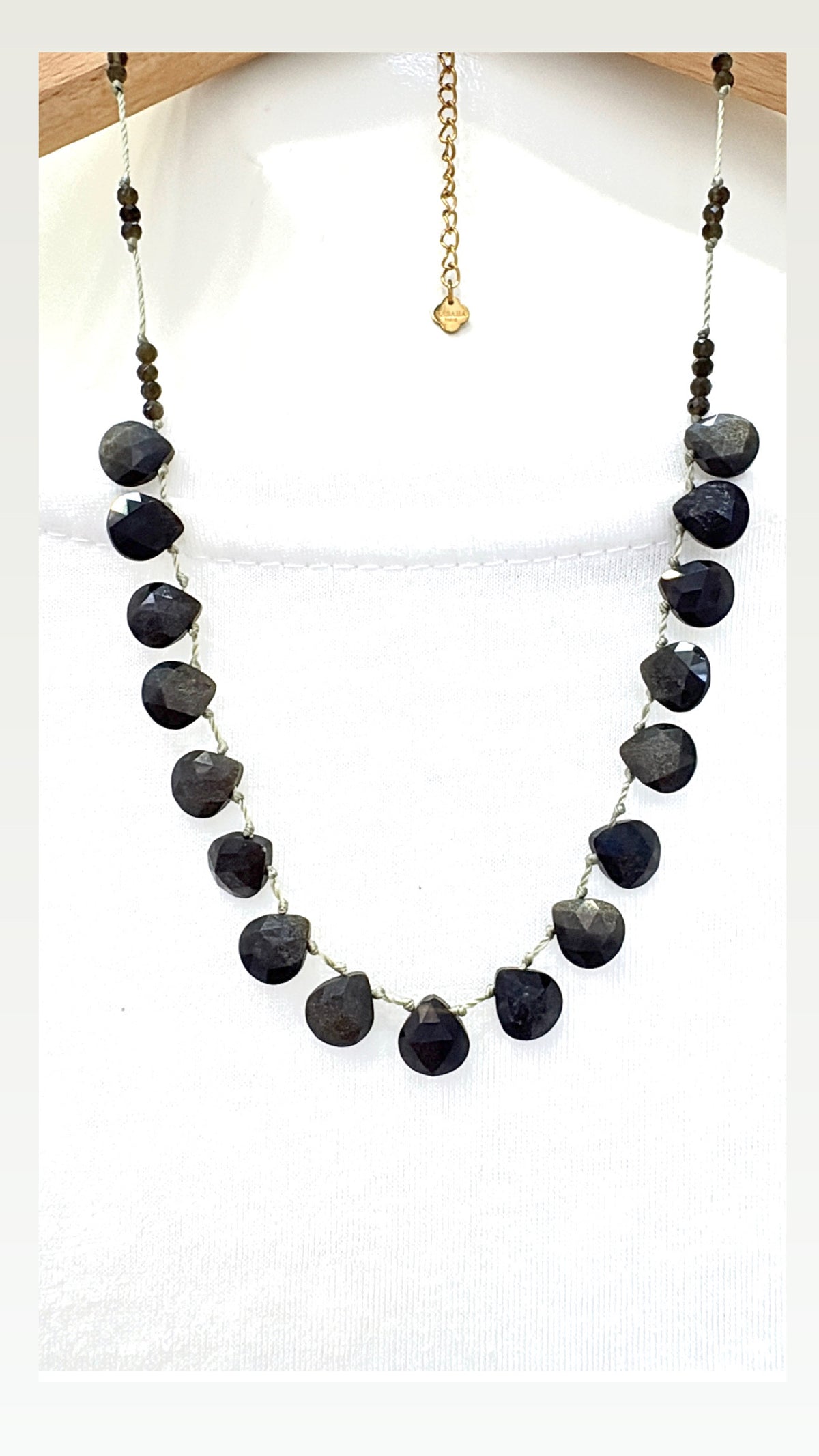Collier Pétales Obsidienne Dorée